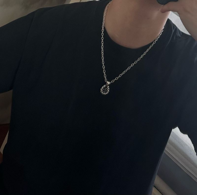 chr1st1an D10r necklaces